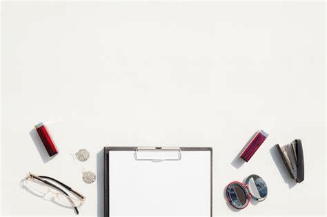 Office table anatomy display Images - Free Download on Freepik