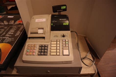 Lot - SHARP CASH REGISTER (WORKS)