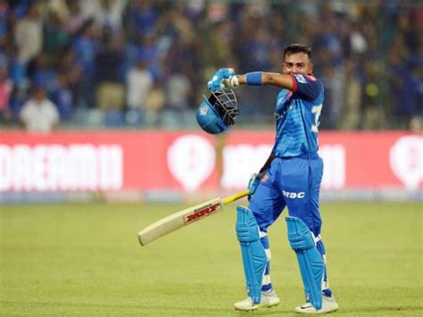 Prithvi Shaw 2023: सलामी बल्लेबाज का डबल धमाका, 129 बॉल में दोहरा शतक ...