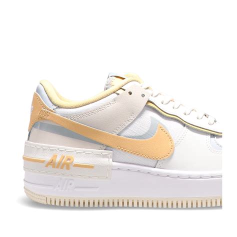 NIKE W AF1 SHADOW SUMMIT WHITE/SESAME-WOLF GREY 23SU-I（ナイキ ウィメンズ AF1 ...