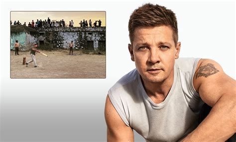 Marvel Star Jeremy Renner Plays Gully Cricket In Rajasthan; Desi Fans ...