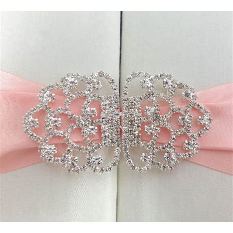 Invitation Box 的图像结果