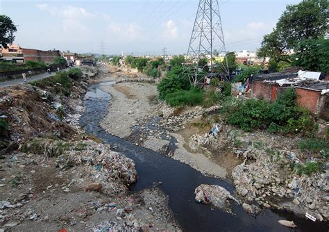 Dehradun's Transformation: From Quaint 'Dehra' to Urban Sprawl