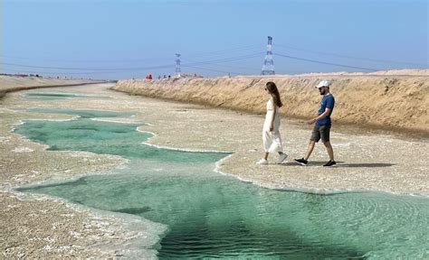 https://abudhabik.com/wp-content/uploads/2022/12/Al-Wathba-Salt-Lake.jpg