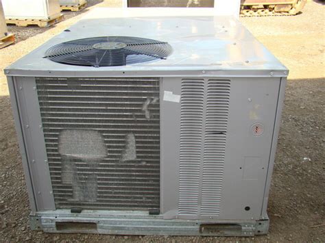 Bryant 4 TON 78,499 BTU Air Conditioning Unit 460v | Joseph Fazzio ...
