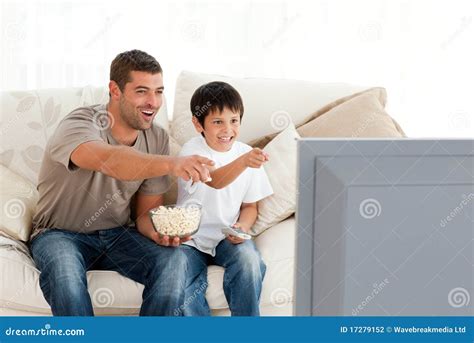 Watching Tv With Daddy Xxx Videos