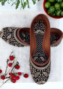 MK CRAFT Ethnic Comfortable Embroidred Juttis For Women Jutis For Women ...