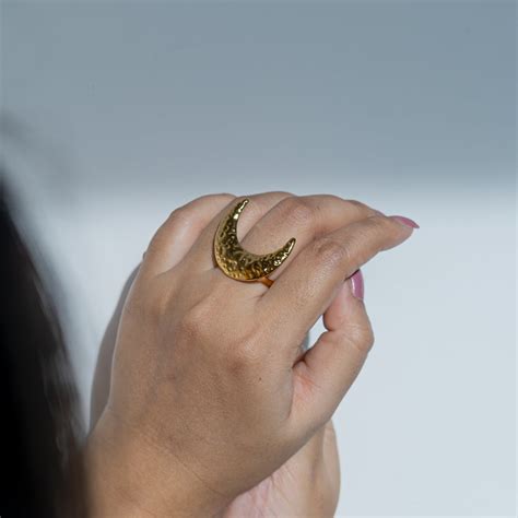 Luna Adjustable Ring – Offleur