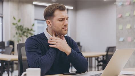 What to know about the COVID variant that may cause 'razor blade' sore ...