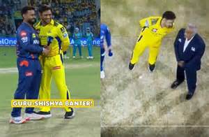 LSG vs CSK मैच की टॉस में हुई गड़बड़ी ! धोनी ने रैफरी के कान में क्या ...