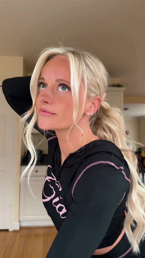 I wanna tussle tonight | Erica Lovely (@erica_lovelyyy)