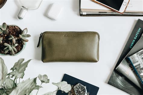 Albert Tusk | The Small Pouch | Leather Travel Pouch | Tech Pouch