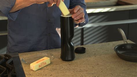 The Biem Butter Sprayer, A Device That Melts and Sprays Butter in Seconds