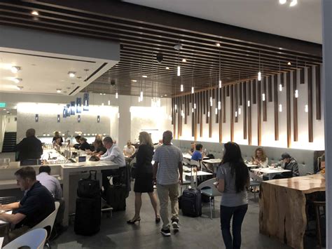 Bewertung: The Centurion Lounge Houston Airport von American Express