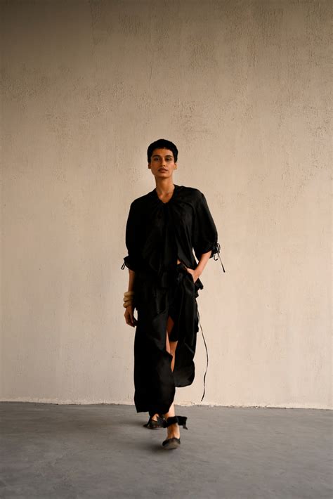 Citta Silk Tie Up Set | ituvana