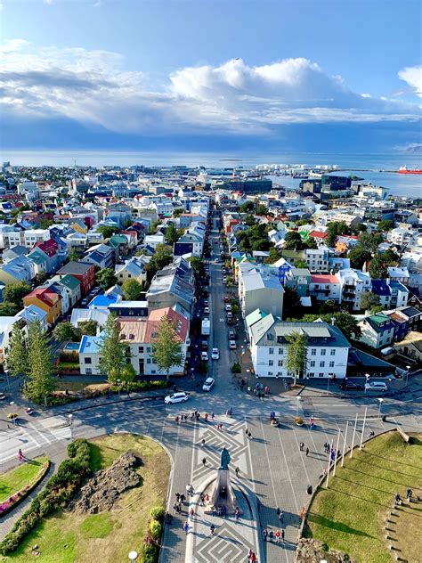 Iceland Capital Iceland Elects Businesswoman Halla Tomasdottir As New