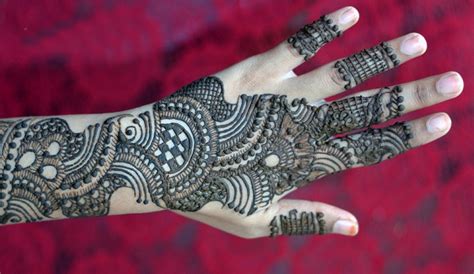 Wedding Mehndi: 20 Trending Bridal Mehendi Designs for 2021