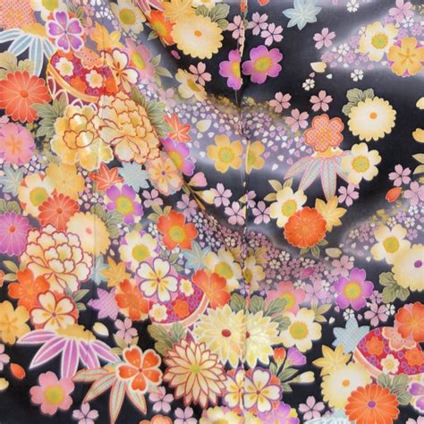 正絹紋意匠・本格派手描き京友禅振袖、黒【FO-112】 | キモノ粋人（KIMONO SUIJIN）高級キモノ激安通販