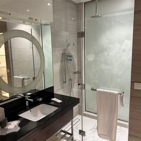 GRAYTON HOTEL BY BLAZON HOTELS (Dubai) - Specialty Hotel Reviews ...