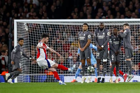 ¿A lo Roberto Carlos? La reacción de la leyenda brasileña al gol de ...