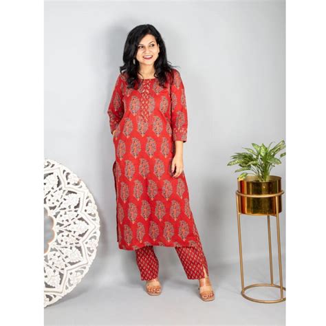 Red Block Printed Quilted Jacket 3 Piece Set – Desisandook Enterprises ...