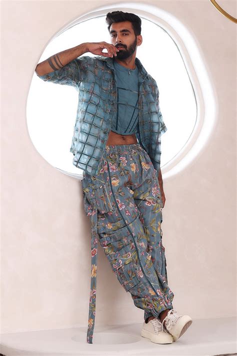 Vyan – Mahima Mahajan