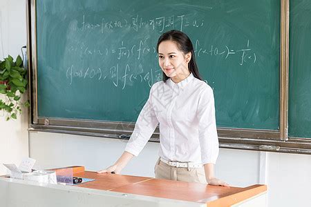 在日本是没有教师节的？日本人又都如何看待教师这个职业？ | 哈啰日本