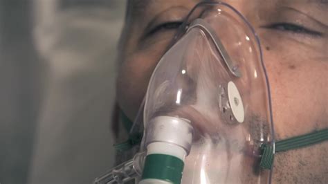 Video Canada O2 Mask 的图像结果