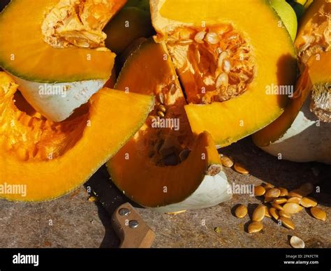 Golden Honeydew Melon High Resolution Stock Photography and Images - Alamy