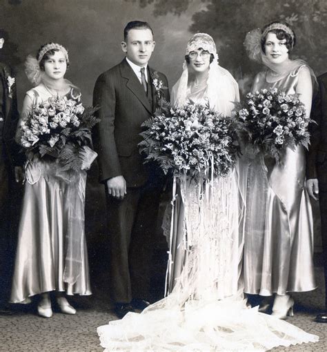 1930s Wedding Dresses