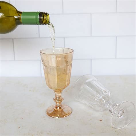 Stemmed Glass Set of 2 Online - Premium Wine Glass | Nestasia