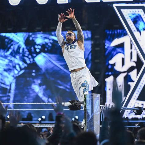 WWE Hall of Famer Booker T Discusses Jey Uso's Intercontinental Title ...