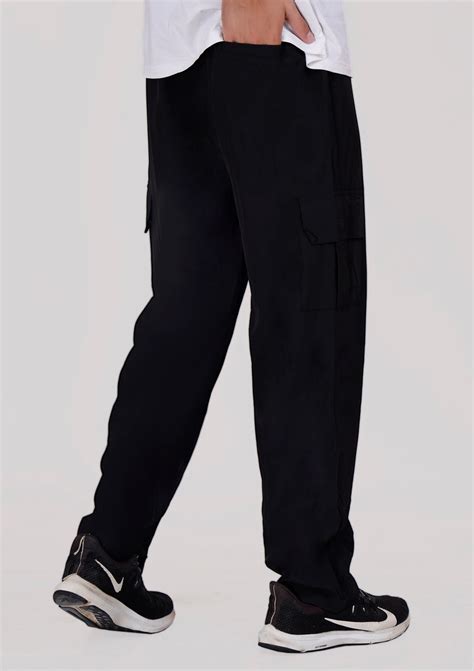 Straight Fit Black Air Flex Cargo Hops – Bottle&Co