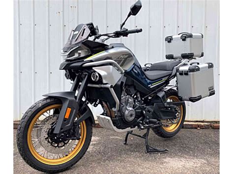 CF MOTO MT 800 Touring Limited Edition 2022 - Fiche moto