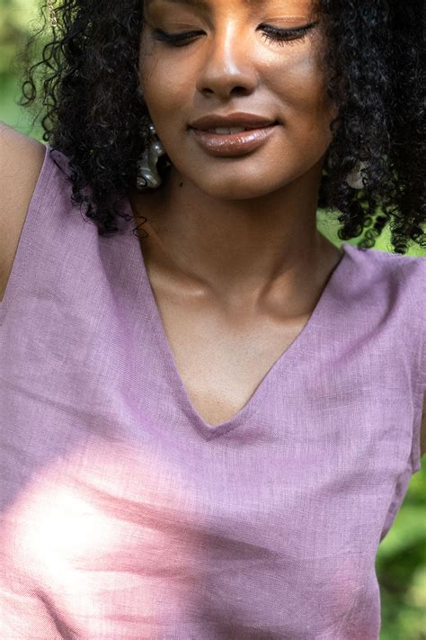 Buy Linen V Neck Tank top for Women Vintage Pink Online