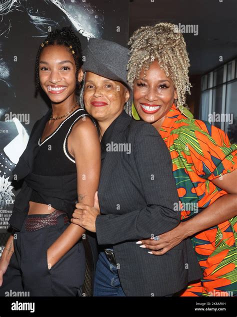 Leigh ann rose hi-res stock photography and images - Alamy