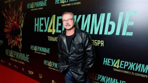 В Москве состоялась светская премьера новых «Неудержимых». Фотогалерея ...