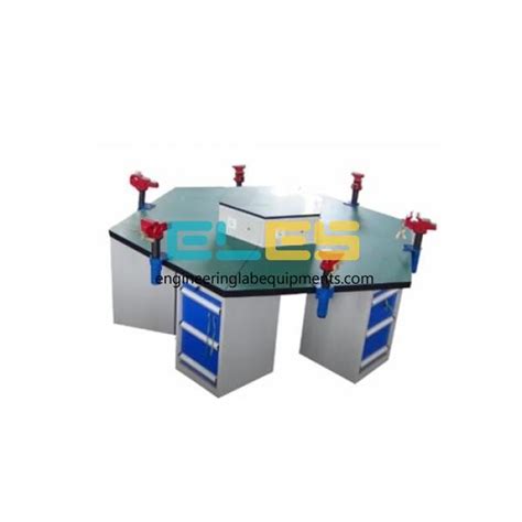 Work Bench with Vice 的图像结果