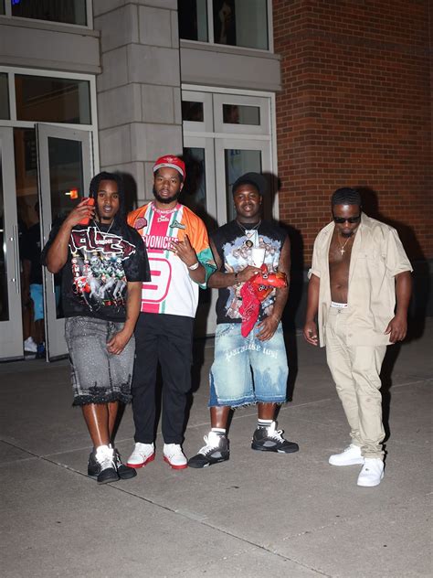 Otm Dee | Interviewing A Filipina Baddie! @therealsijalbo 😍😮‍💨 #Comment If You Love Foreigns?👀🇵🇭 ...