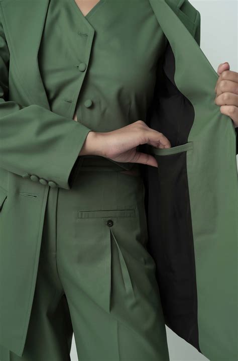 Three-Piece Workwear Suit for Ladies – The Ambition Collective