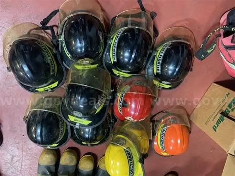 Structural Fire Fighting Helmets | GovDeals