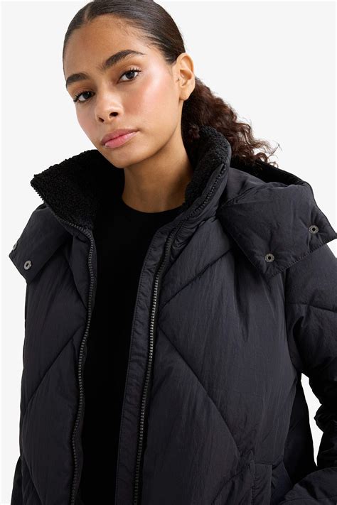 Black WOMAN Waterproof Standard Fit Faux Fur Lined Puffer Jacket ...