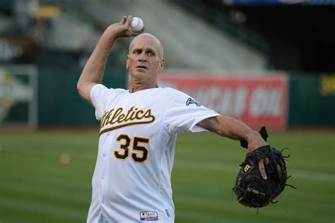 Bob Welch dies at 57: Longtime A's and Dodgers pitcher won 27 games in 1990