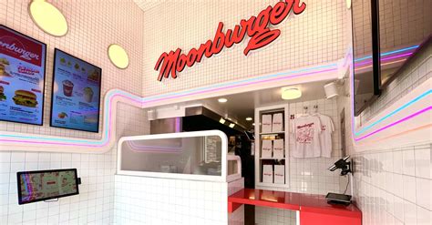 Moonburger — New Paltz — Moonburger