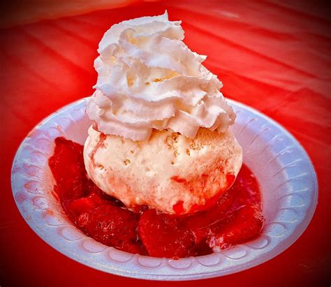Strawberry Shortcake at Monrovia Festival, Monrovia Festival ...