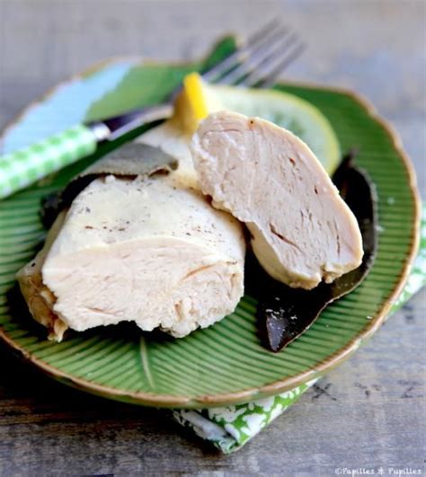 blanc de poulet poché au bouillon
