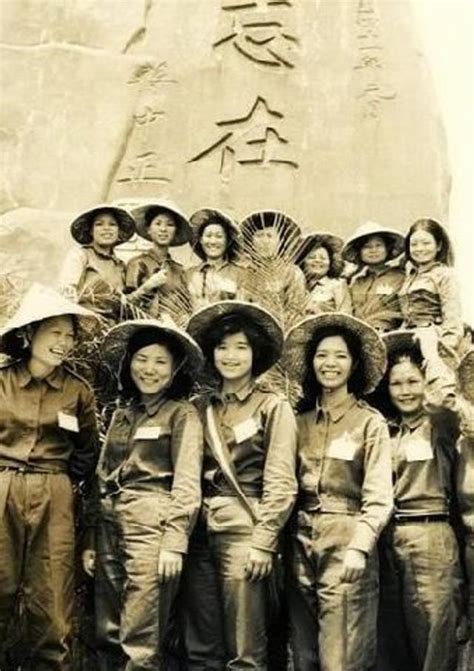 五六十年代驻守金门的台湾女兵｜老照片_手机凤凰网