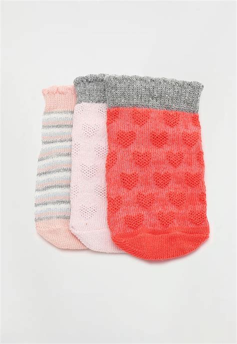 Buy Girls Socks Online in India at Good Prices | Max Fashion