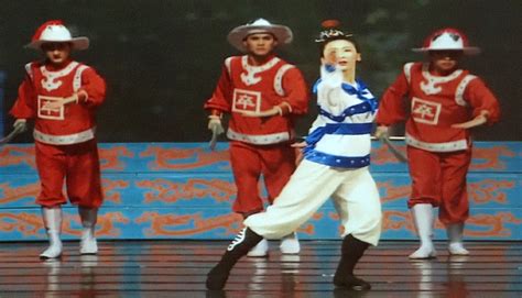 Chinese People Culture 的图像结果