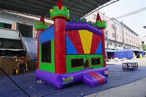 Inflatable Castle 的图像结果
